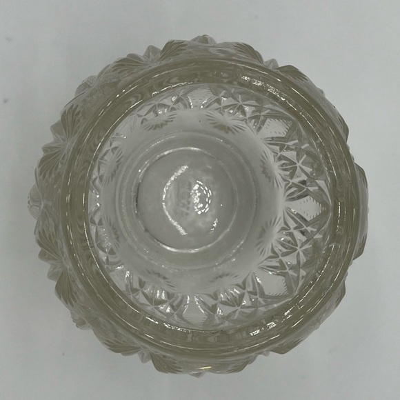 Vintage Avon (signed) Crystal Glow votive candle holder starburst diamond etched - Picture 4 of 6